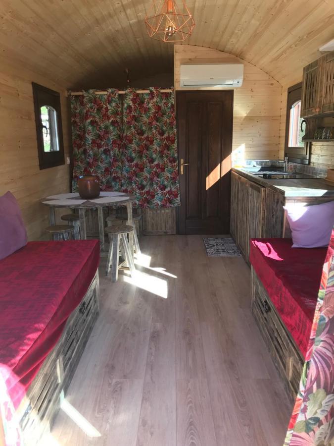 Roulotte De Florette Tourrettes-sur-Loup Exteriör bild
